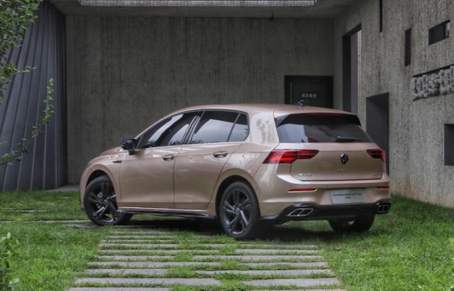 国人没白捧红它4000万车主的喜爱第八代高尔夫来了