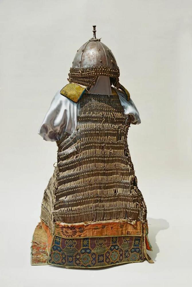 【元】萨迦法王铁盔甲 铁,皮质元代皇帝赐予西藏萨迦法王,古代军用