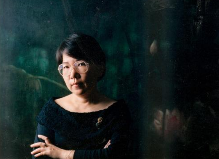 席慕蓉|红了40年的大诗人席慕蓉，因点评《愚公移山》被质疑，她错了吗？