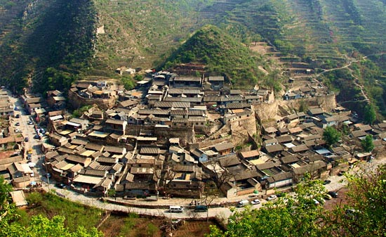 小山村|北京“最美”小山村，四周被山脉环绕，从市中心开车2小时可达