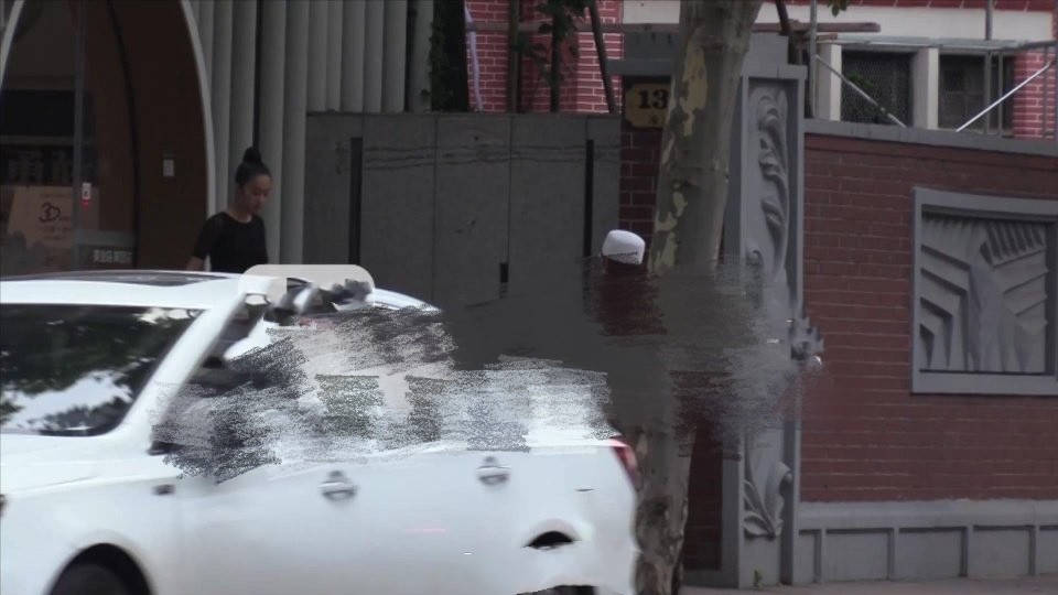 马伊琍|马伊琍带女儿做美甲，11岁爱马身高超过妈妈，五官神似文章