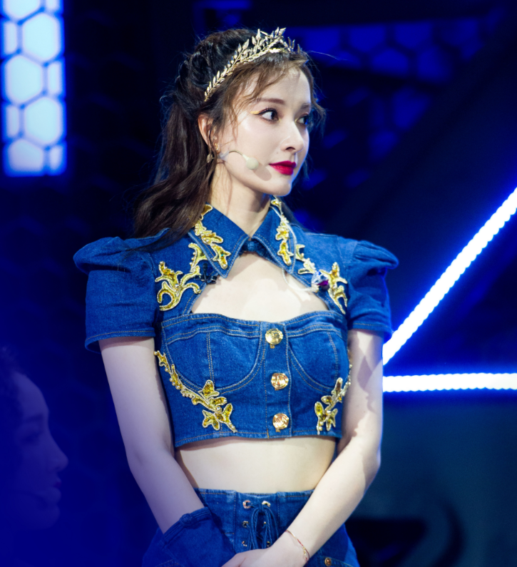 吴昕|复活团五公造型曝光，服装设计太美了，看到吴昕果断被圈粉了