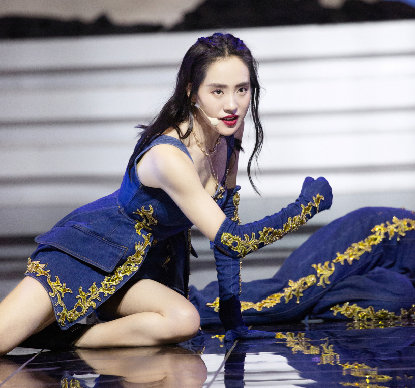 吴昕|复活团五公造型曝光，服装设计太美了，看到吴昕果断被圈粉了