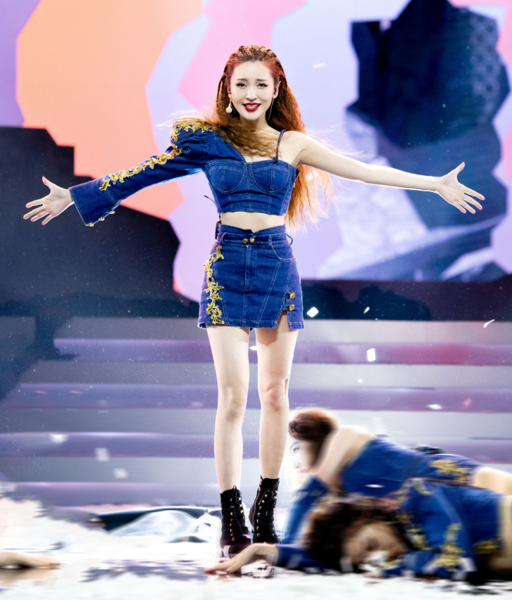 吴昕|复活团五公造型曝光，服装设计太美了，看到吴昕果断被圈粉了