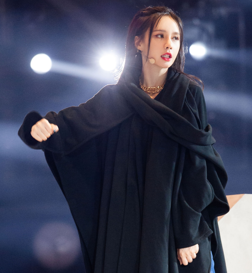 吴昕|复活团五公造型曝光，服装设计太美了，看到吴昕果断被圈粉了