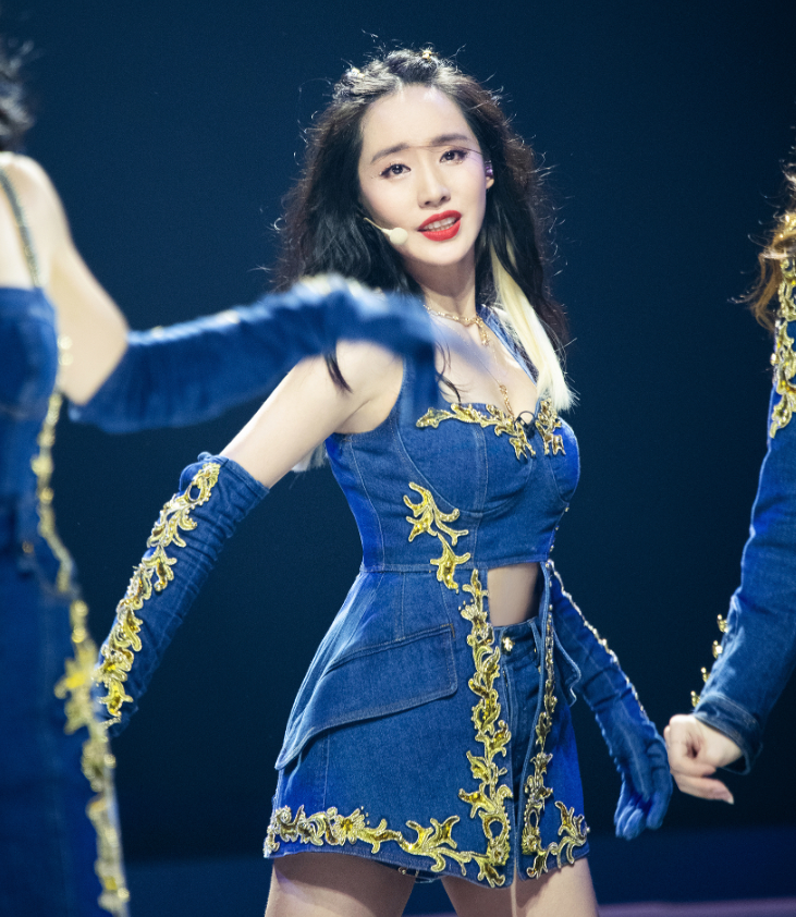 吴昕|复活团五公造型曝光，服装设计太美了，看到吴昕果断被圈粉了