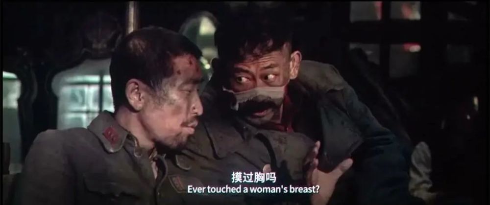 八佰|《八佰》上映，看IMAX哭死，不看IMAX悔死