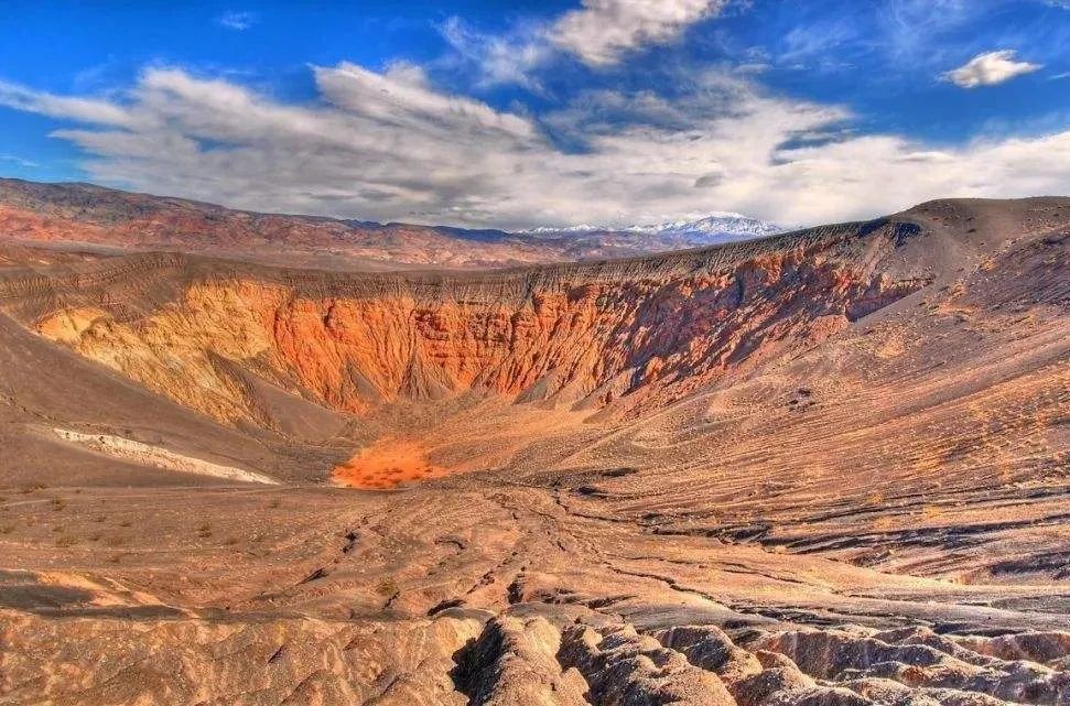 死亡谷|美死亡谷8月现54.44℃，创107年最高温，有人称可烤牛排