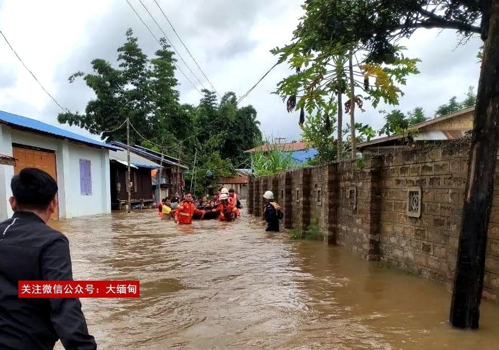 缅甸当阳镇部分街区遭水淹,200个家庭紧急转移安置