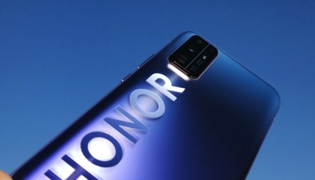 仅2290,荣耀30开启真香模式!华为:市场份额零忍让!