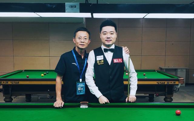 奥沙利文还能火几年庞卫国给出预测至少还能再火三年