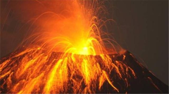 火山|火山即将喷发，教授却被当地人绑了起来，人们为什么不相信他呢？