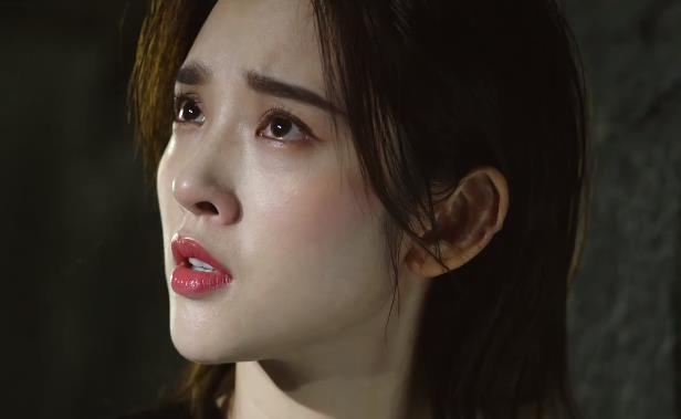 张若昀做菜油大肉多唐艺昕却瘦出尖下巴近照火柴腿太优越