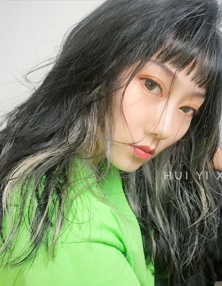 发型|美发技术——年轻风格的发型