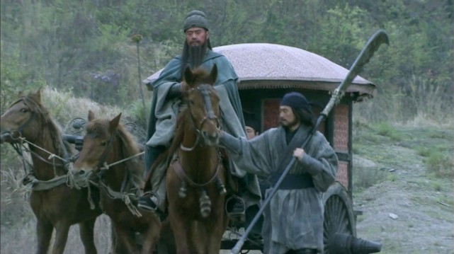 听到关羽被杀的消息后,还在麦城的周仓哭得泣不成声,随后就拔剑自刎