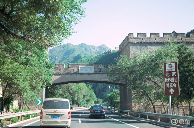 福特探险者|精致硬汉的绝美情怀 福特探险者探访北京最美花海