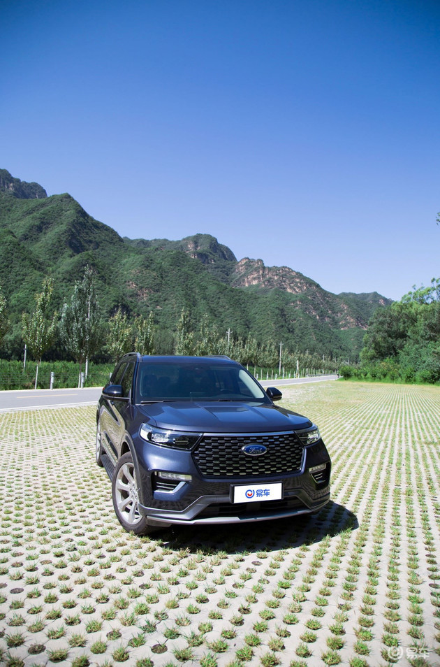 福特探险者|精致硬汉的绝美情怀 福特探险者探访北京最美花海