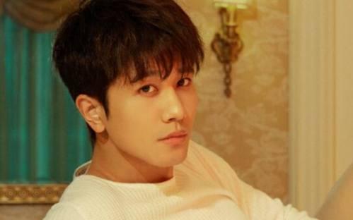 亲爱的自己|《亲爱的自己》朱一龙一段原声台词引网友共鸣，配角都是“渣男”