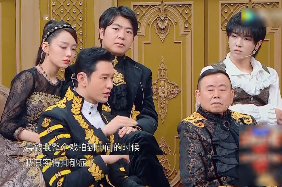 黄晓明|42岁黄晓明拍戏留中分发型突破大，这次，他又靠演技帅气了一回