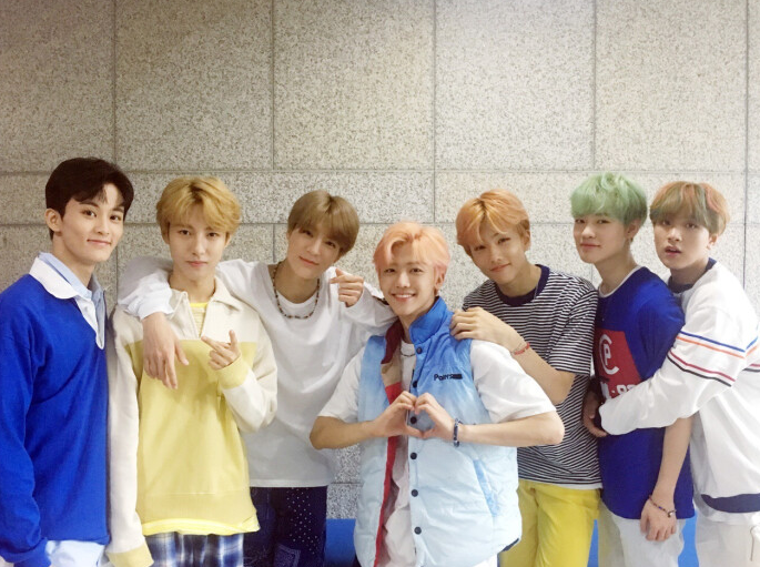 nctdream本来是一个不固定的团,成员们到了年龄就去输送到别的小分队