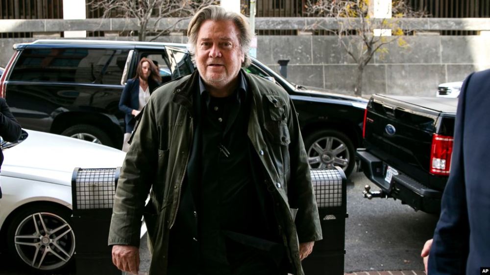 特朗普|特朗普前“国师”班农被保释，借项目中饱私囊