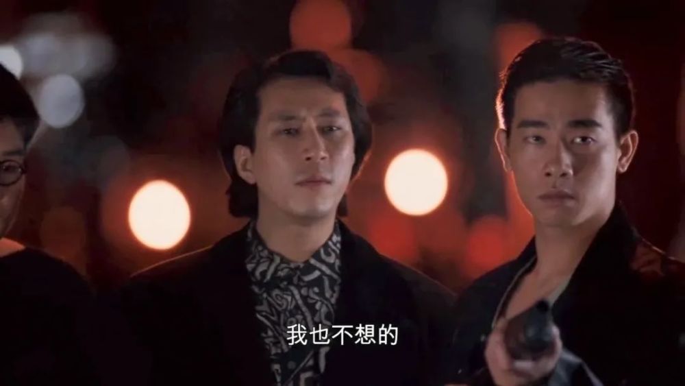 可在《古惑仔》中,有一个人比吹水基更可怕,那就是李道瑜饰演的洪兴