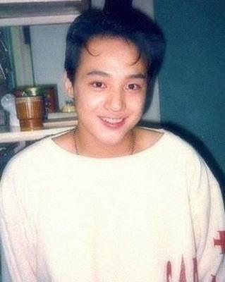 李若彤|54岁李若彤仍信爱，被已婚男星骗感情，陪破产男友10年惨遭弃