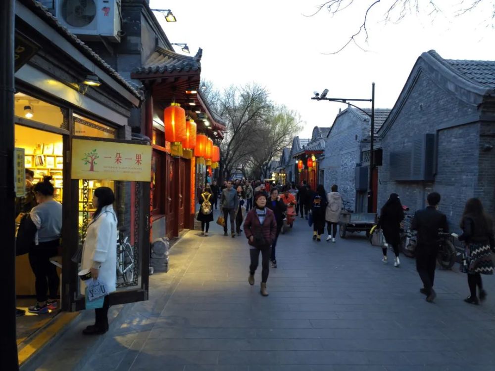 胡同|北京的胡同都一个样，太没内味了