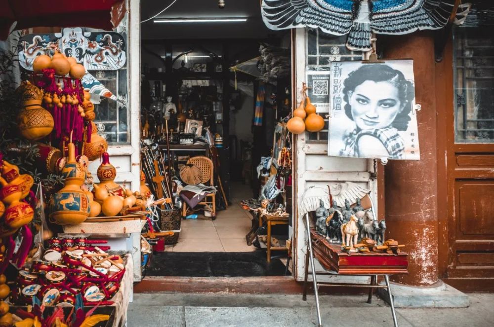 胡同|北京的胡同都一个样，太没内味了