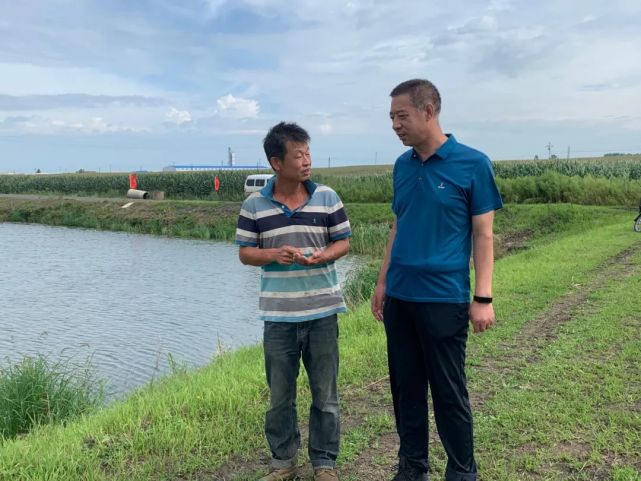 奋力脱贫合力攻坚赵洪林你是我的亲兄弟