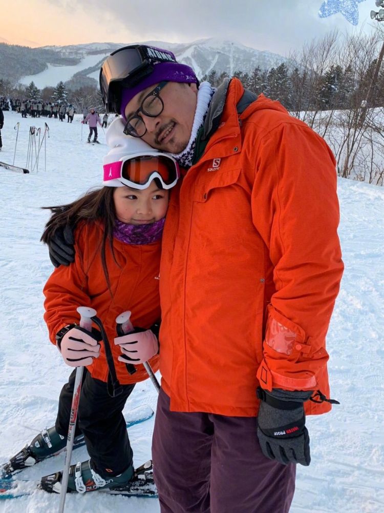 李湘|李湘王岳伦“和好”上热搜：婚姻到最后，无非是一场利益权衡