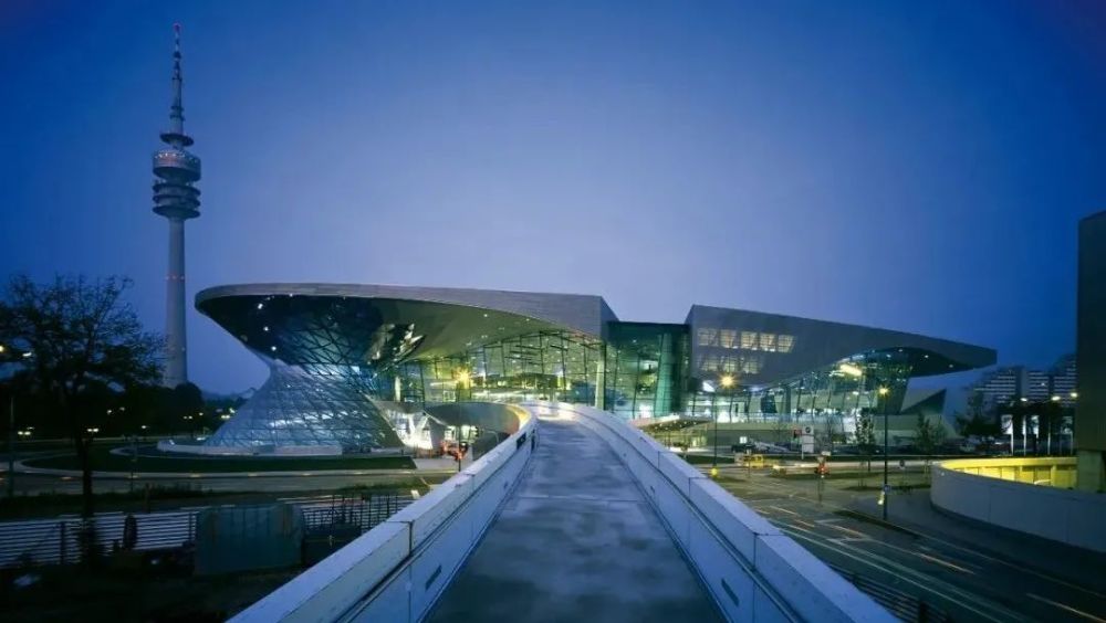 建筑|先锋与反叛：世界上最早的“云空间”