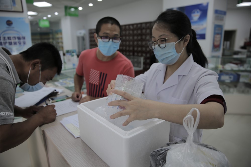 庞贝病男孩考上南开大学每月花5万多买药晚上戴呼吸机睡觉