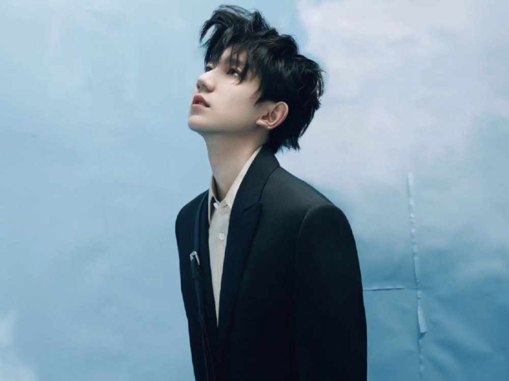 王源|专访王源：一直热爱一直成长