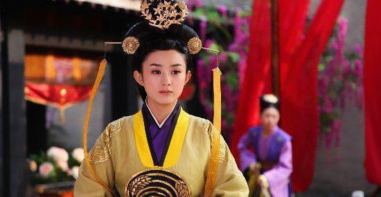 冯绍峰|“你为什么会同意儿子娶赵丽颖？”冯绍峰母亲的回答，警醒很多女人