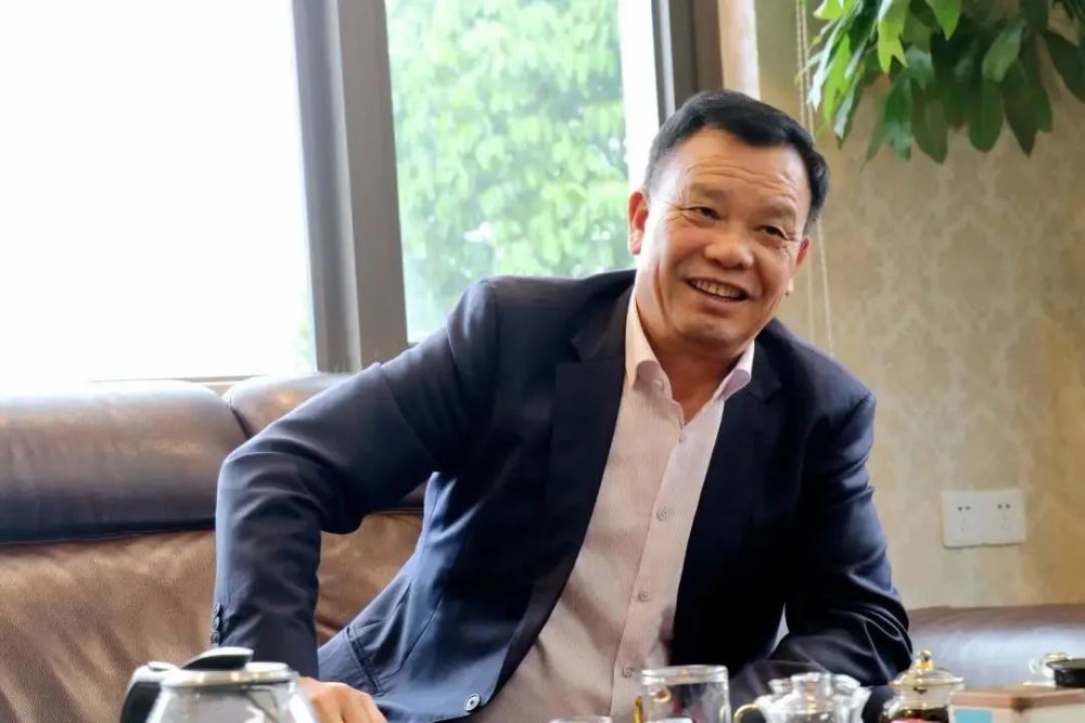 为了这事施能狮百宏集团乔丹体育基金踊跃认捐