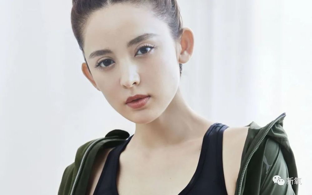 古力娜扎|娜扎到底怎么了哦…撞脸张馨予后又突然复制粘贴宁静的脸了？！