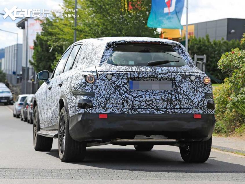 全新一代奔驰glc最新谍照轴距将加长