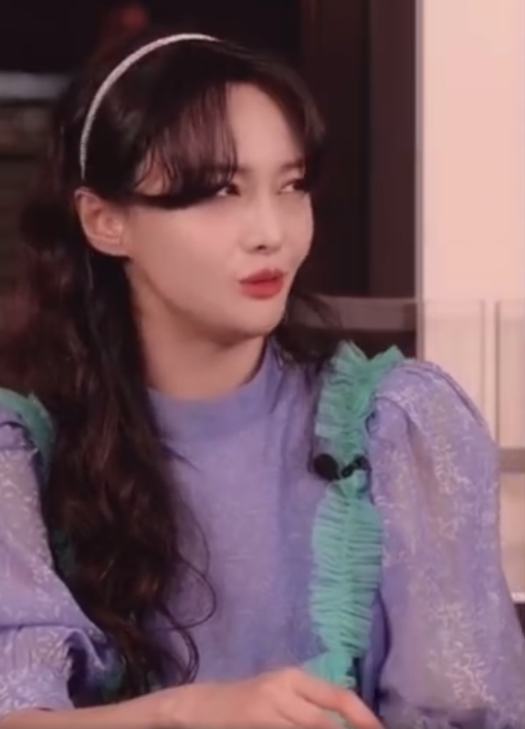 郑爽|郑爽直播翻车被骂精神病，女主播卖力卖货被气走，澄清是郑爽邀请