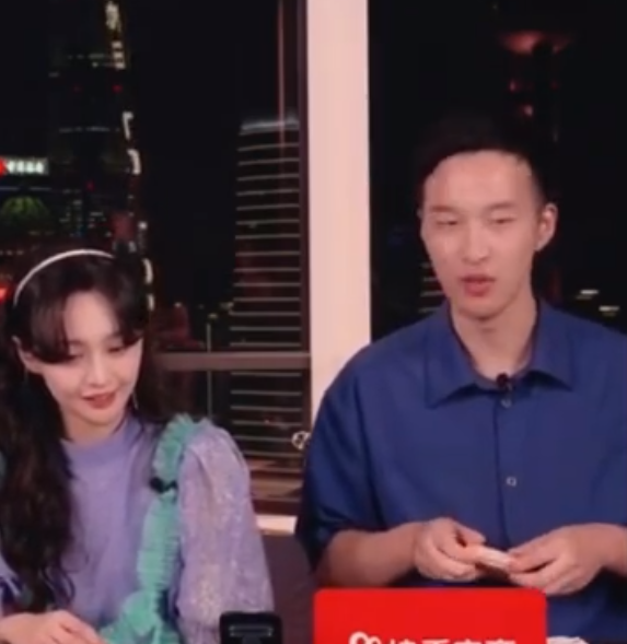 郑爽|郑爽直播翻车被骂精神病，女主播卖力卖货被气走，澄清是郑爽邀请