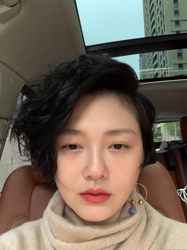 汪小菲|汪小菲两个月未见大s，在线想老婆，晒其近照大赞又漂亮了