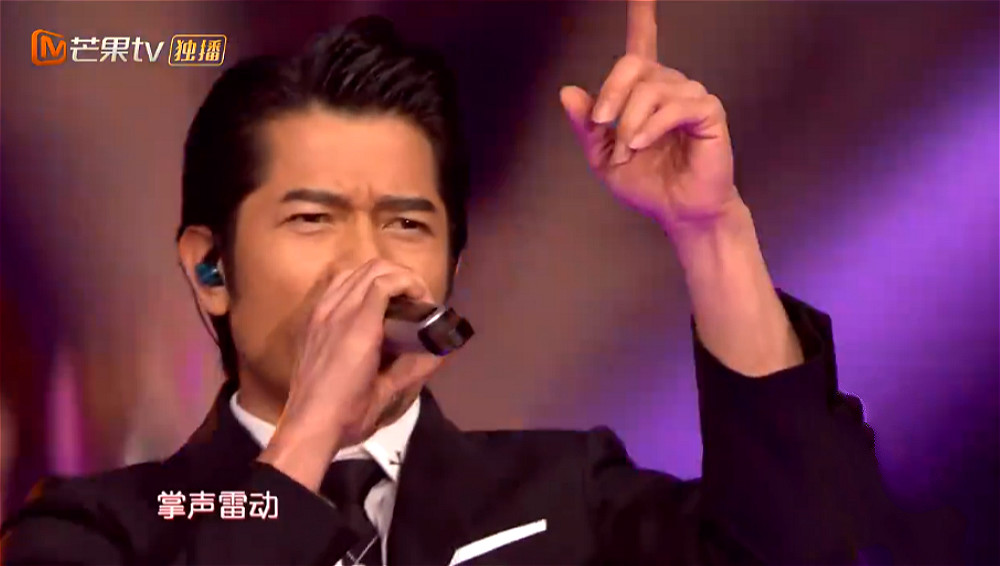 刘德华|刘德华张学友，谁才是四大天王之首？看香港人怎么说