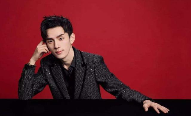 吴亦凡|李佳琦道歉登热搜榜首，他的做法是吴亦凡鞠婧祎的榜样