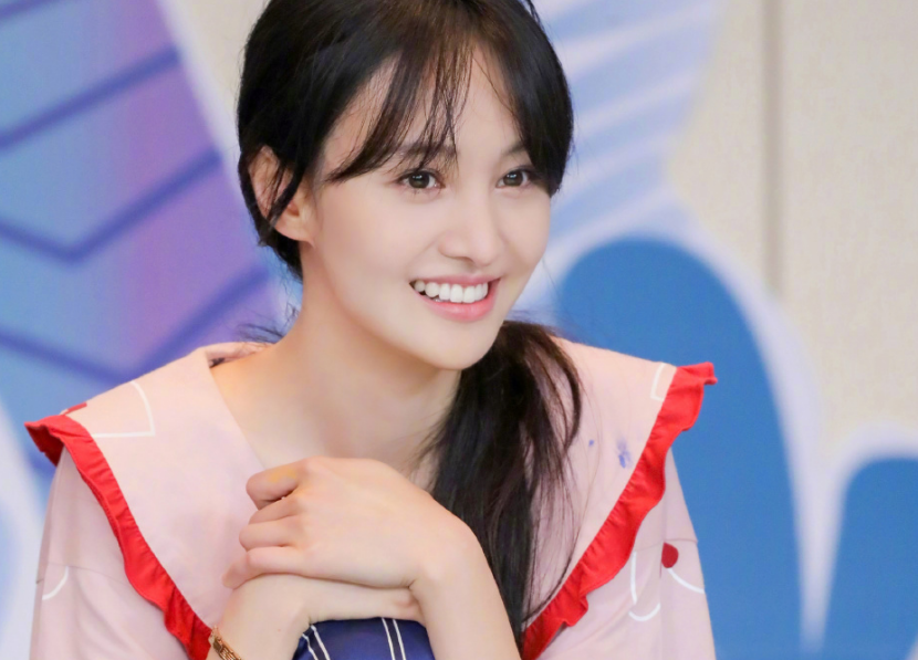 郑爽|郑爽直播间发飙闹情绪，原本有更好的处理方式，但那就不是郑爽了