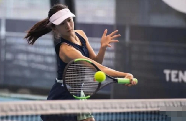 森碟|田亮一家四口旅游，12岁森碟暴风长高，练出运动员健壮身材