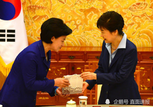 朴槿惠|韩国法务部长：拥护朴槿惠的势力 让新冠疫情更加糟糕