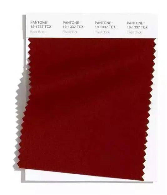 雾霾蓝早过时了2020年的流行色在这照着穿紧跟潮流早穿早美