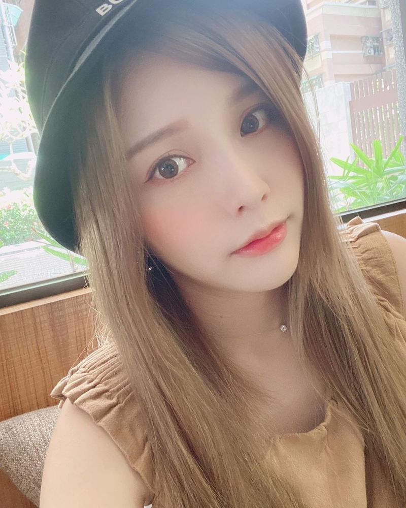 台湾游戏女主播高颜值网红美女