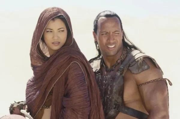 黑亚当|巨石强森将出演超英电影，担任大反派黑亚当，这造型太帅了