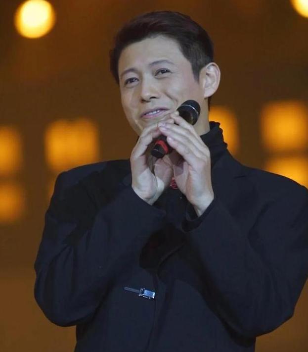 欢乐总动员主持程前与董卿蜜恋6年却娶小20岁圈外人